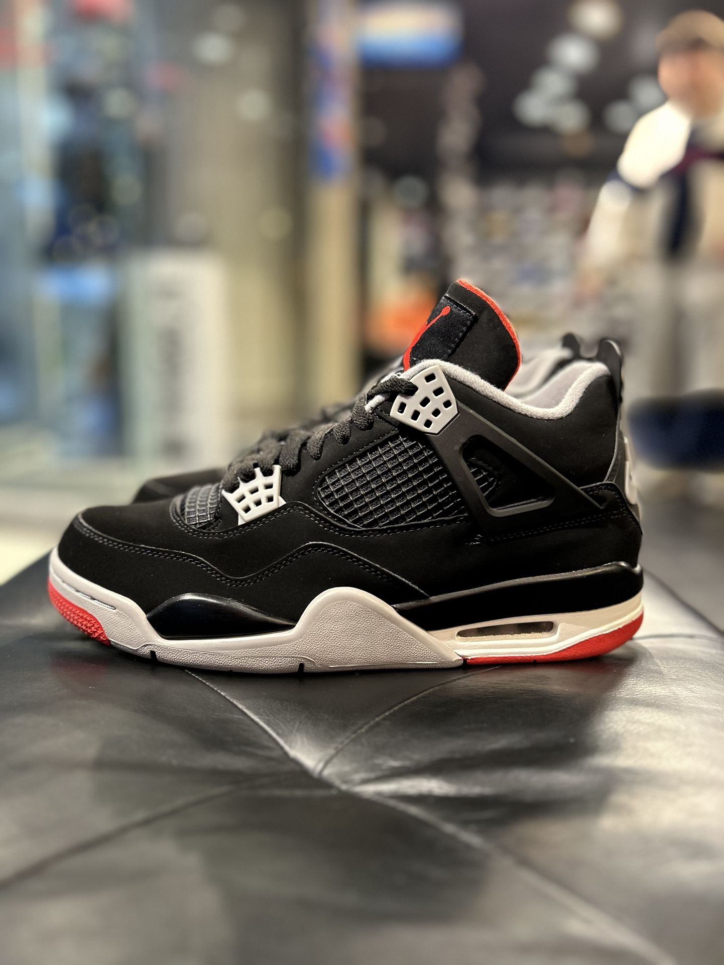 Nike Air Jordan 4 Retro Bred 2019 Size 9 Men Shoes