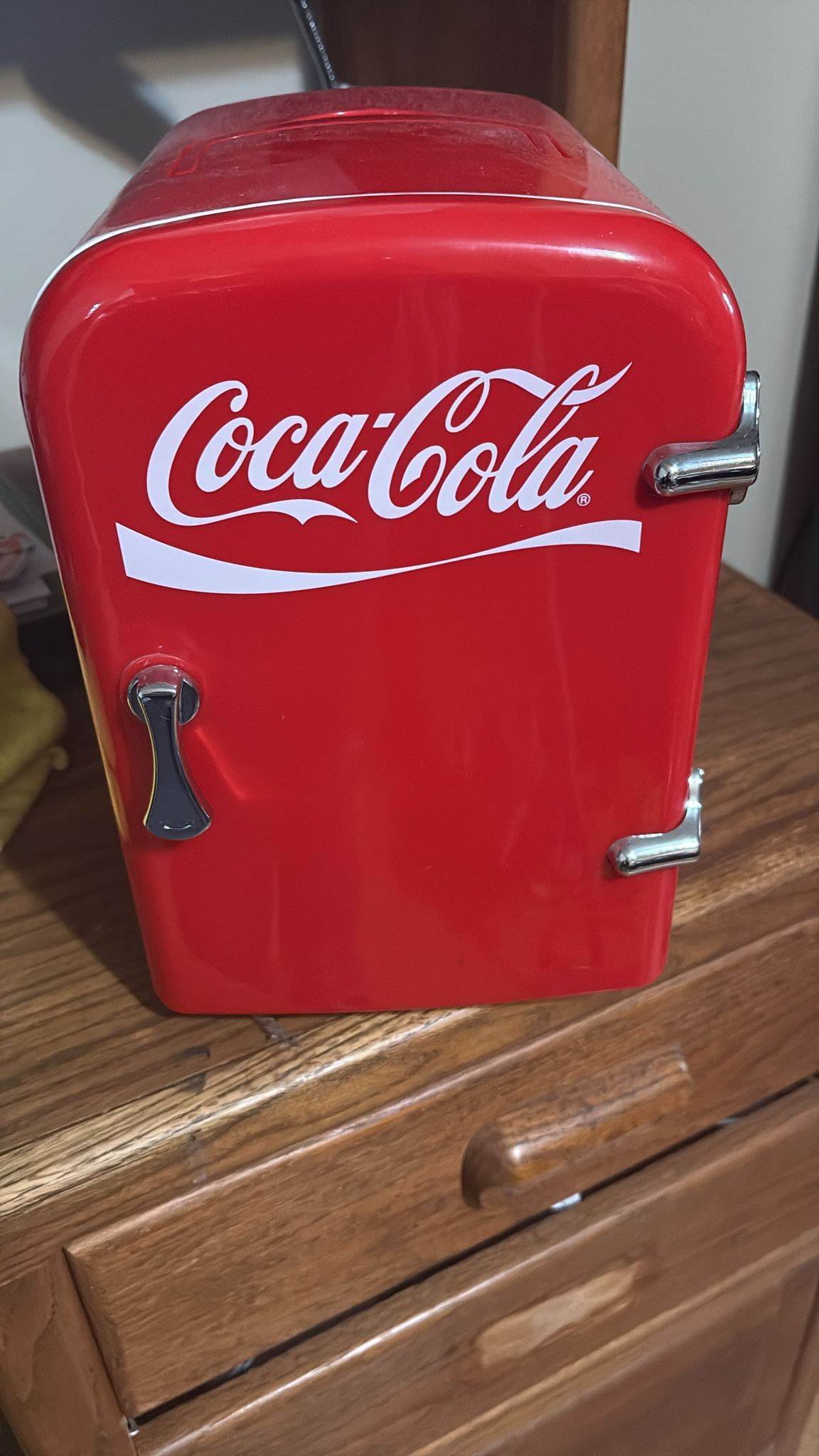 Coca Cola Mini Fridge