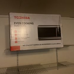 Toshiba Microwave 2.2