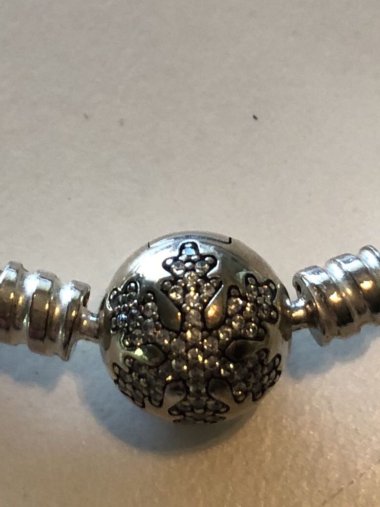 Authentic Pandora snowflake charm bracelet