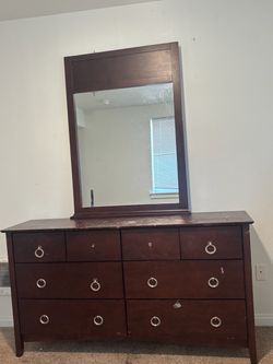 Free dresser