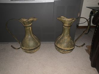 Ranch House decor/pots/pottery