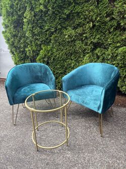 Set of 2 velvet chairs & glass table