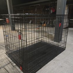 LARGE KENNEL  42x28x31