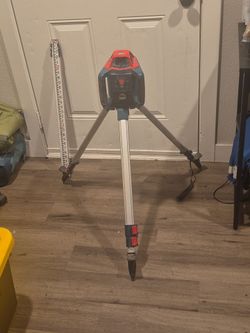 Bosch Rotary Laser Level with Tripod and carrying case