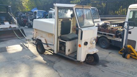 Cushman....3 wheeler......best offer