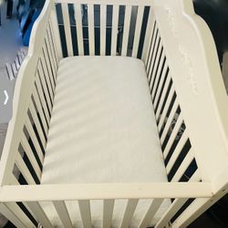 Graco Baby Crib 