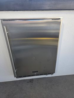 Kegerator Full Size Stainless HK-38 Kegco