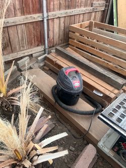 Small shop vac