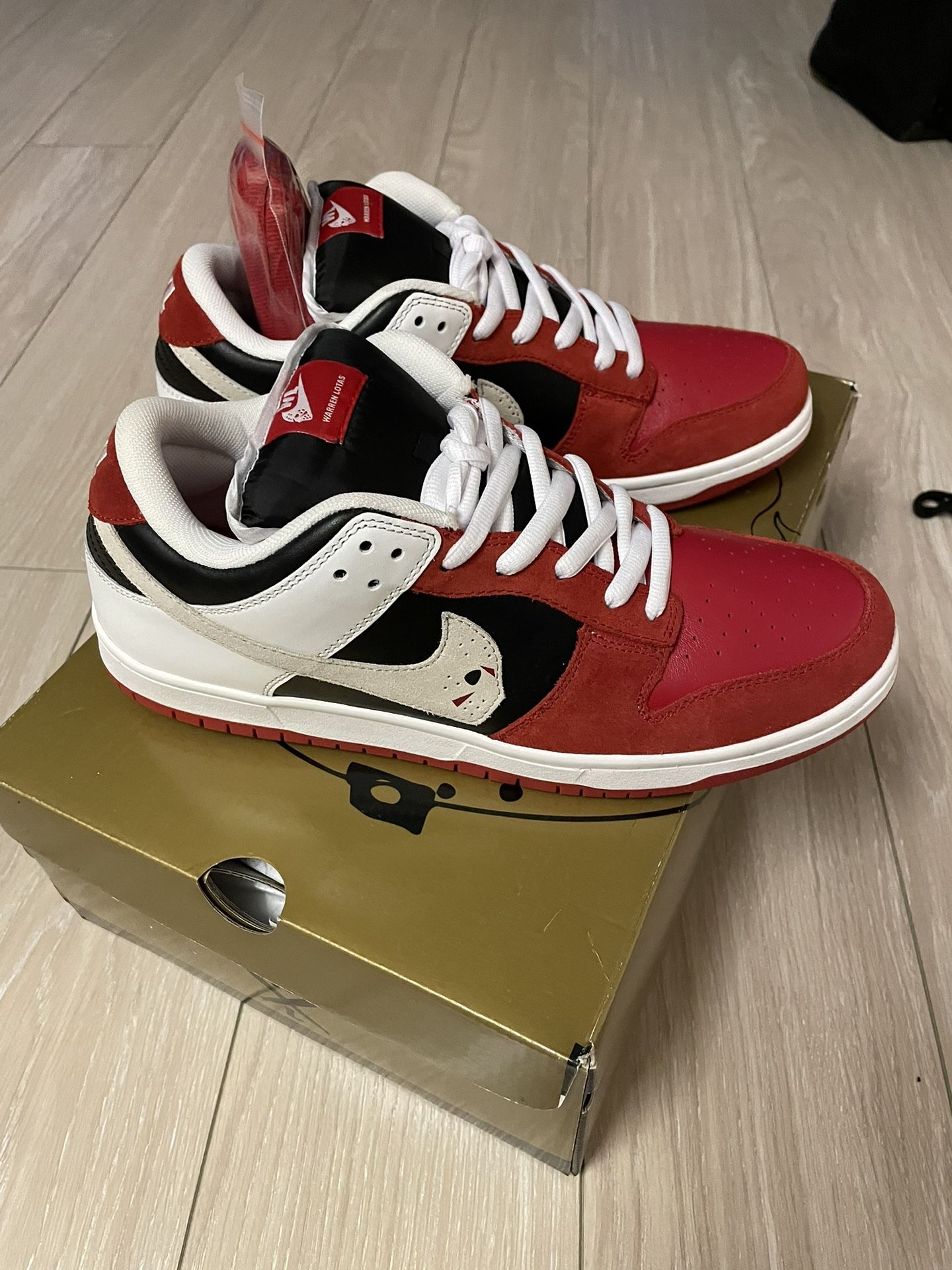 Warren Lotas SB Dunk Jason Size 10