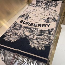 Best Valentine’s Gift ! Burberry Logo Scarf Come with tye Recipe 