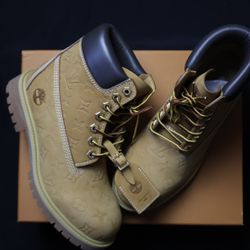 LV Timberland Size 8 