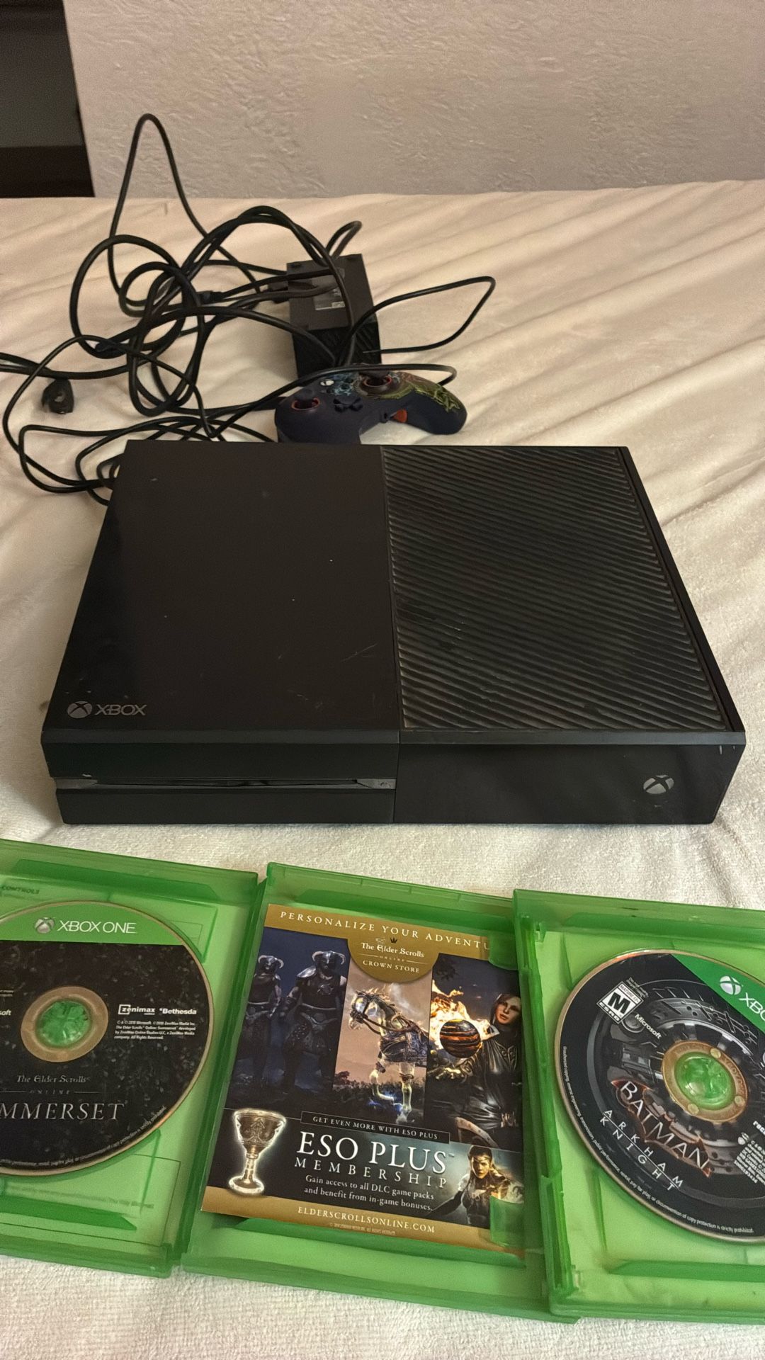 Xbox One With Controller , Cords And Games