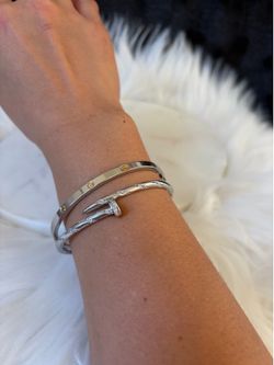 2-Pc Bangle Set NEW
