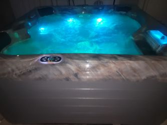 2019 , Tropic Seas Spa /Jacuzzi/Hot Tub