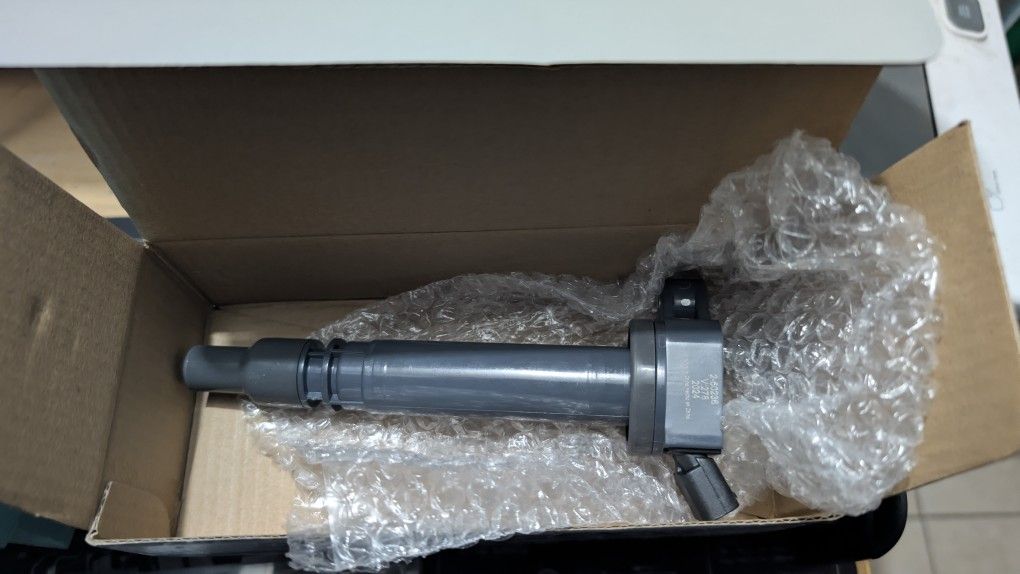 2014 Toyota Tundra Spark Plugs Coil