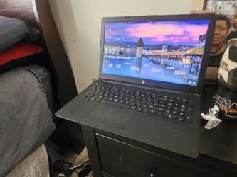 HP LAPTOP