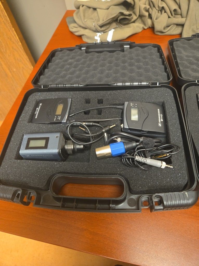 Wireless mic's and batteries