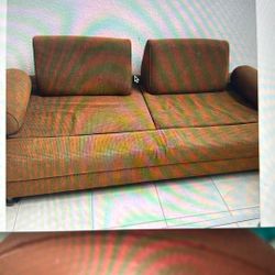 Free Furniture We Are Moving Out, Cine And Get It