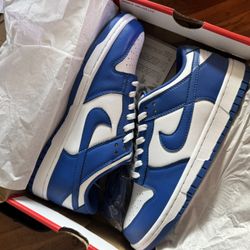 Nike Dunks 