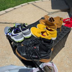Men Shoes ....sizes 7-9