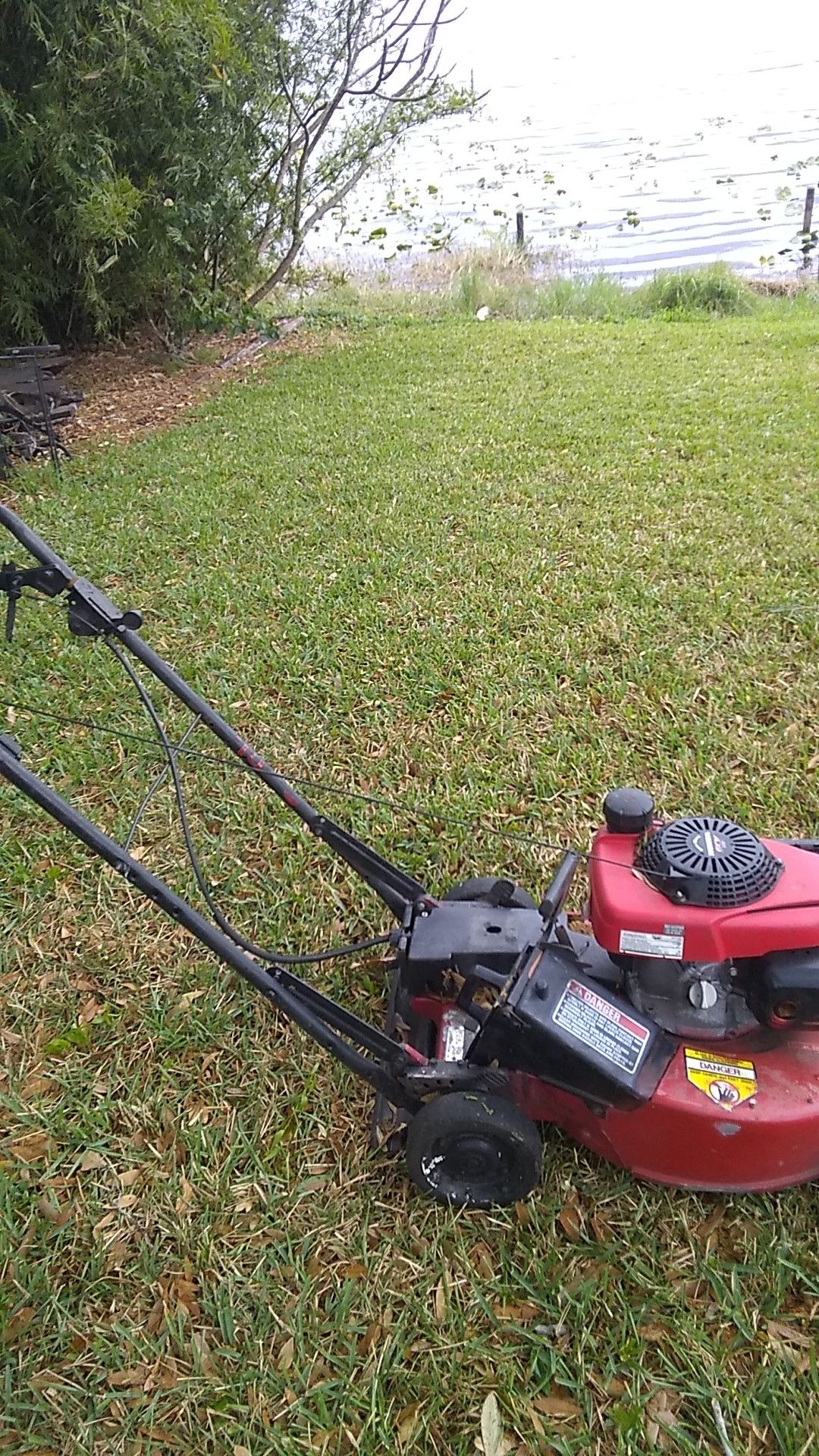 Toro 21 inch commercial lawn mower 1200 new Honda motor for Sale in