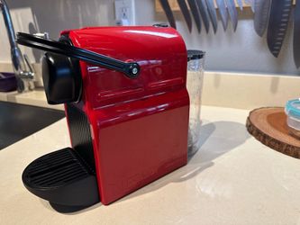 Like New Nespresso Coffee Machine (original)