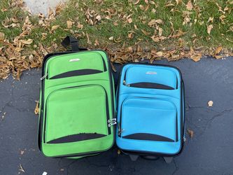 Leisure carry on luggage