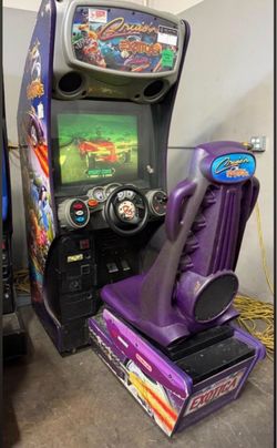 Crusin exotica sit down driver arcade game