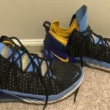 Nike Lebron Basketball Shoes Size 10.5