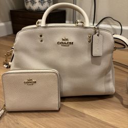 Coach Purse With Wallet