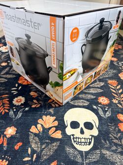 Toastmaster 4 Quart Cauldron Slow Cooker with Removable Crock