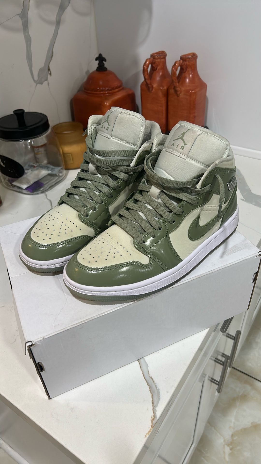 Jordan 1s Olive