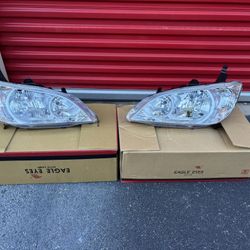 04-05 Honda civic Headlights OEM