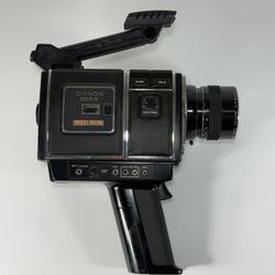 Chinon 805s Direct-Sound Super 8 Cine Film Camera w/ Reflex Zoom f/1.7 7.5-60mm