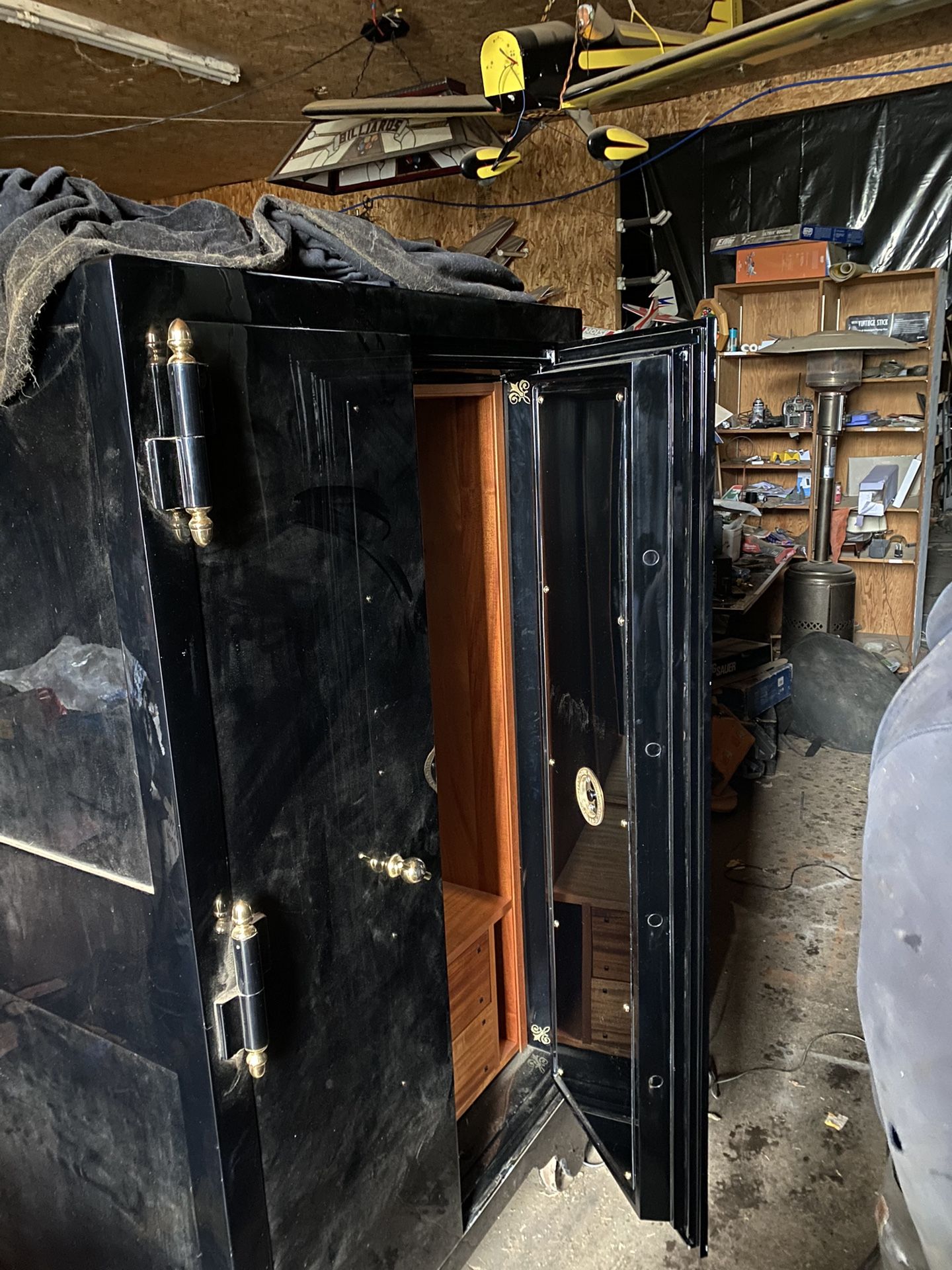 Beautiful Safe “Showpiece “