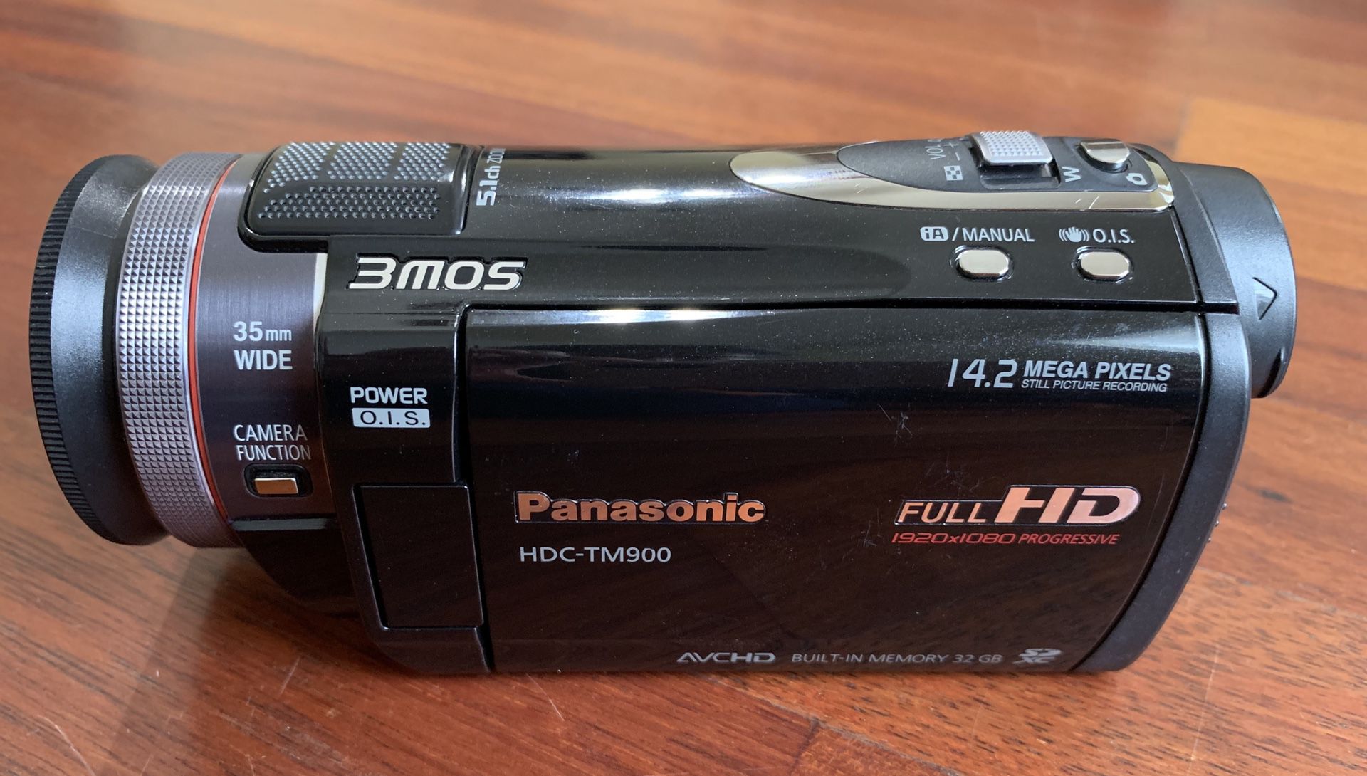 Panasonic HDC-TM900K 3D Camcorder