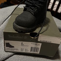 Size 4c Timberlands All Black Waterproof 