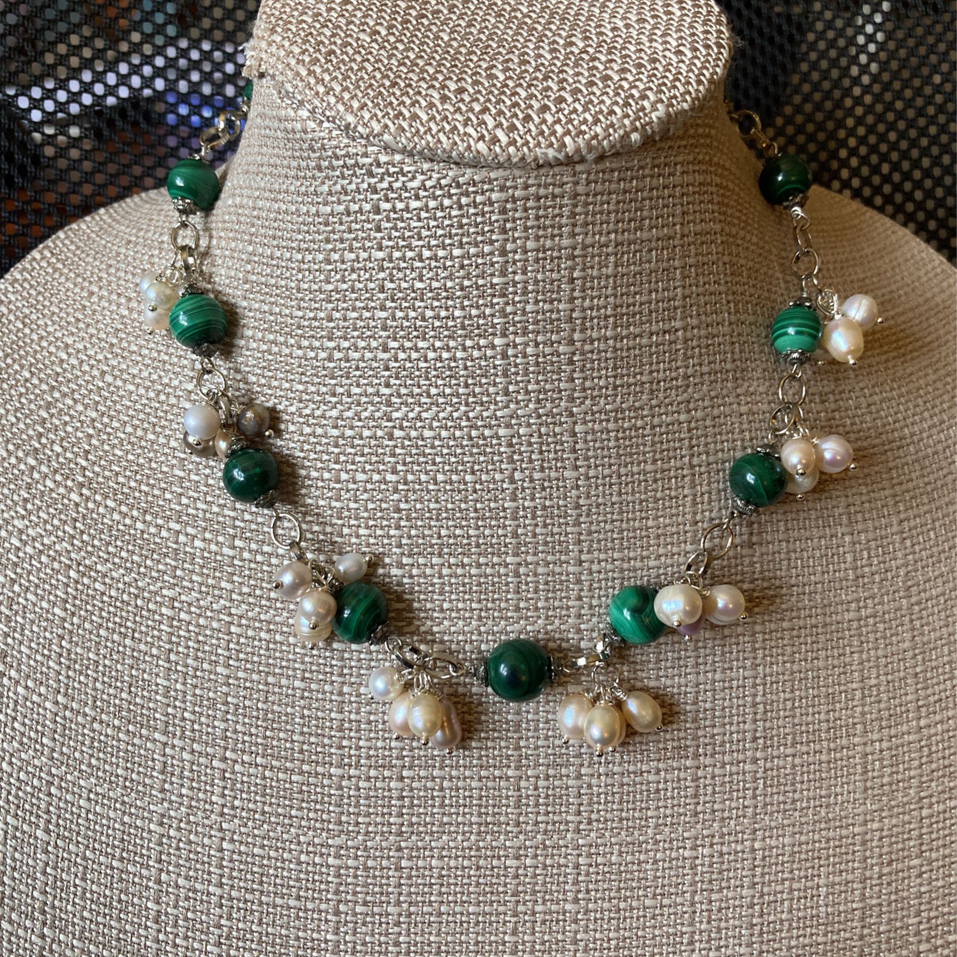 Malachite And Fresh Water Pearls Necklace 