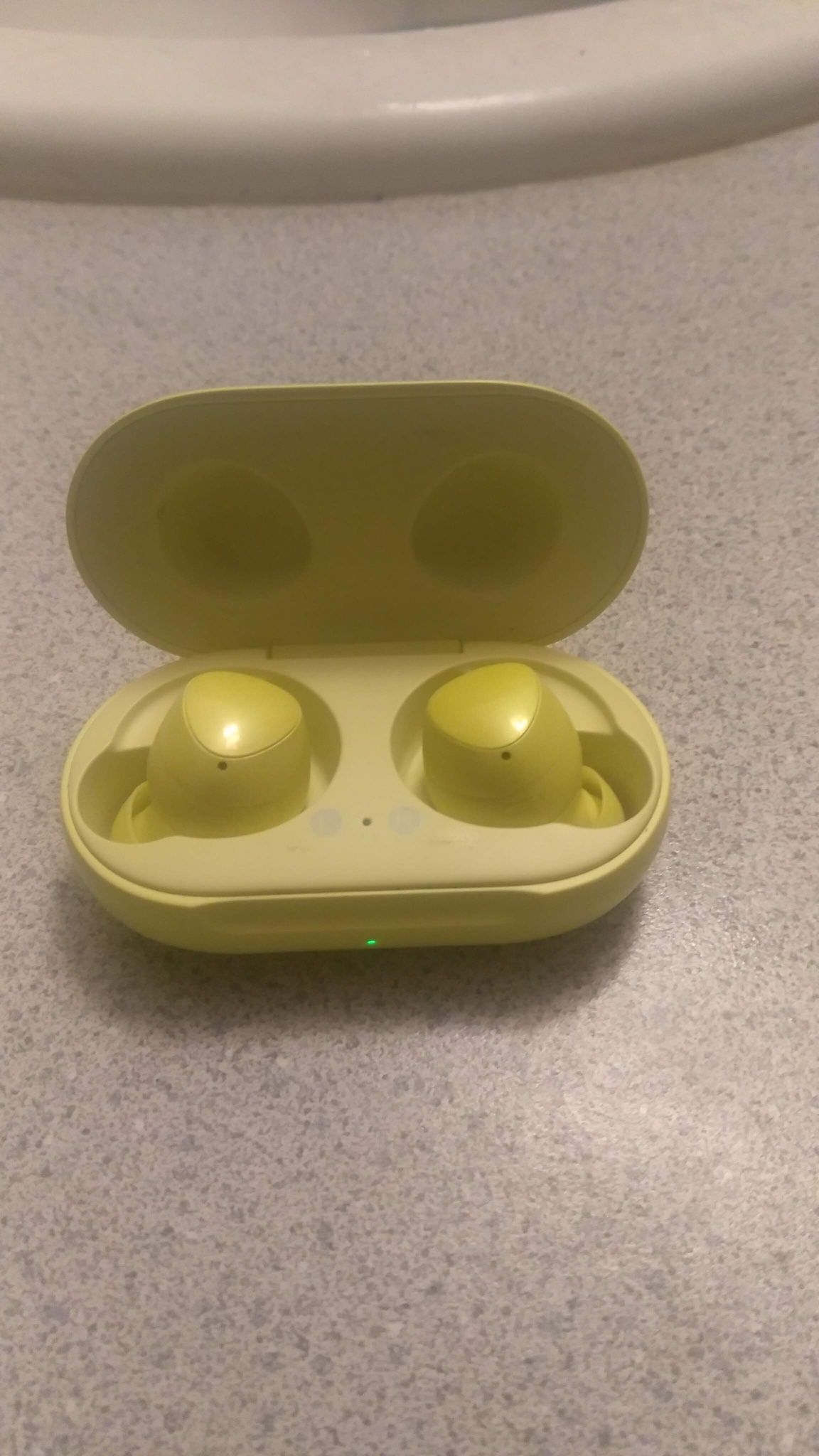 Samsung Air Buds Bluetooth