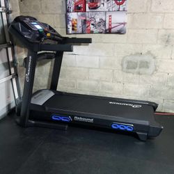 T618 NAUTILUS TREADMILL for Sale in Spanaway WA OfferUp