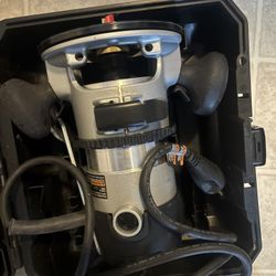 Porter Cable horsepower fixed base Router 