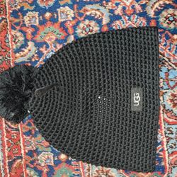 Ugg Women. Pom Pom Beanie Black
