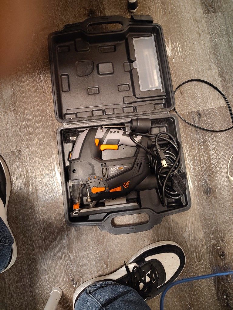 Jig Saw