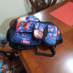 space jam bagpack comes with pencil bag and lunch bag