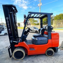 41107A1 FORKLIFT TOYOTA 7FGCU35 LPG 8K LBS