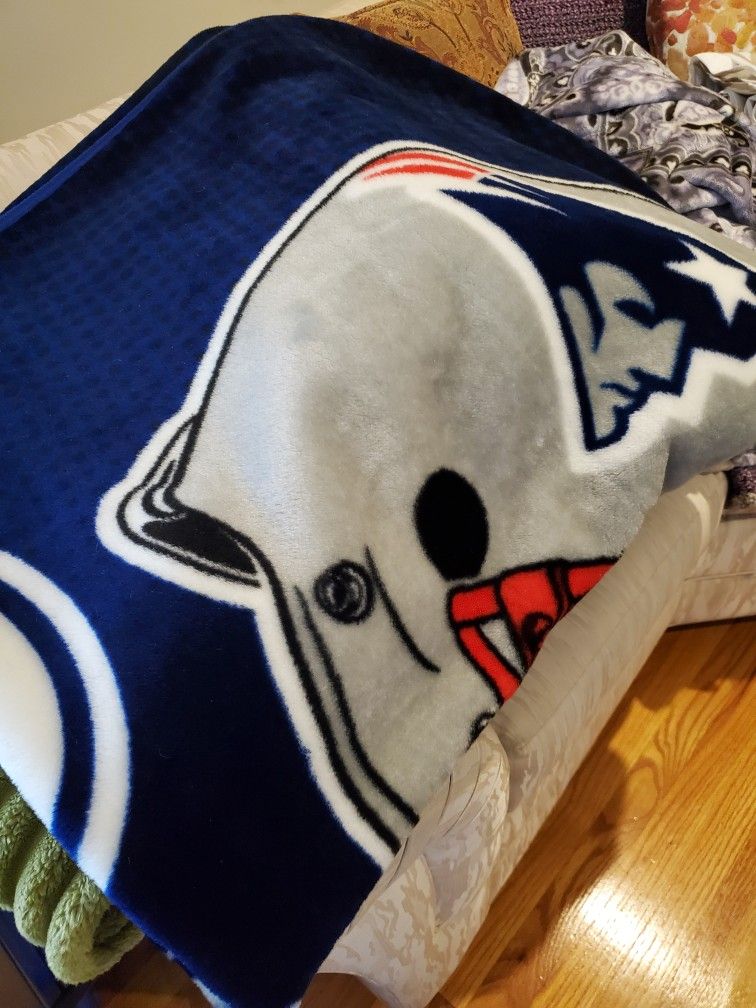 NE PATRIOTS Blanket.