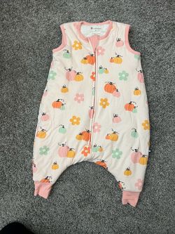 Larkspur baby sleeper for a walking toddler