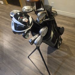 GOLF  CLUBS  WITH  STANDBAG (15 CLUBS  SET)COMPLETE  SET 
