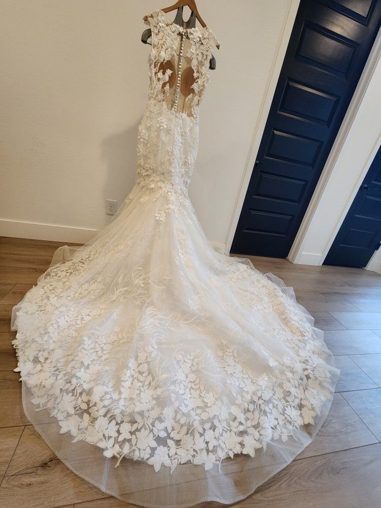 Milla Nova Aora wedding dress